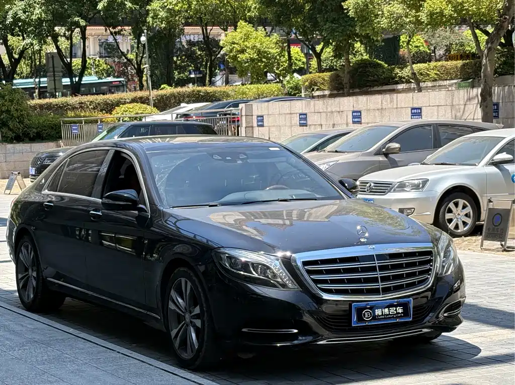 Mercedes-Benz Maybach S-Class 2016