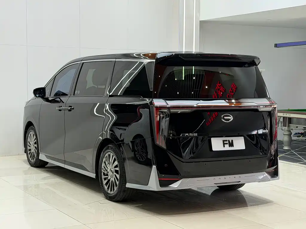 GAC Motor Trumpchi M8 2023 — фото 18