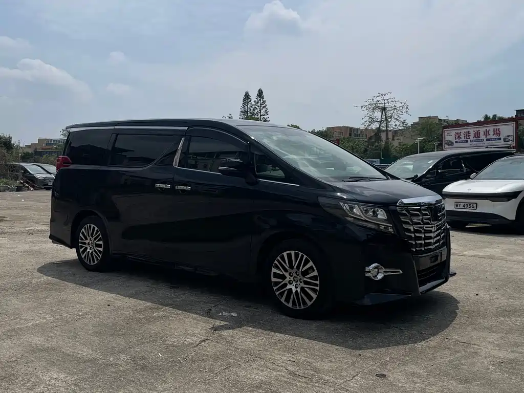 Toyota Alphard 2016 — фото 2