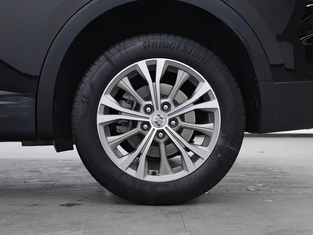 Buick Envision Plus 2024 — фото 30
