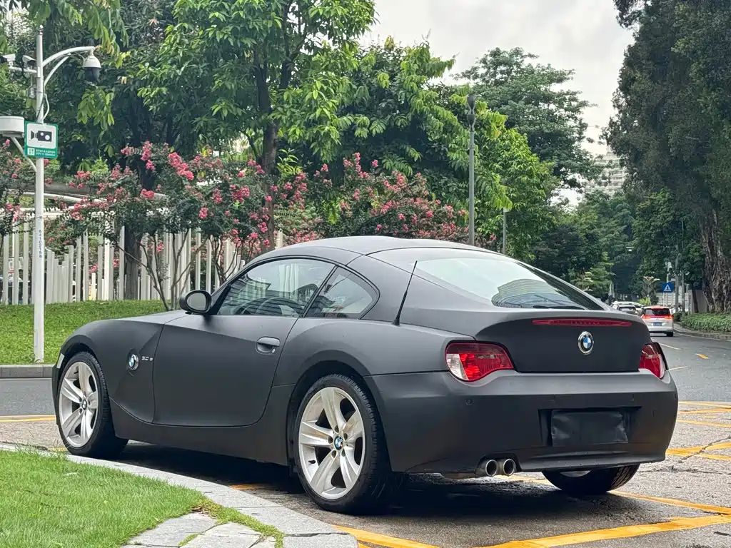 BMW Z4 2008 — фото 15