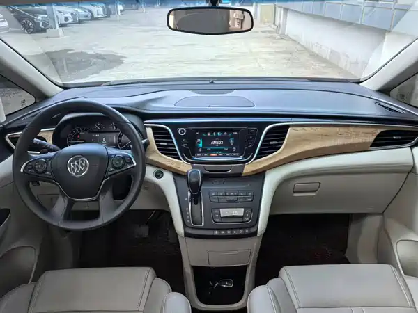 Buick GL8 2018