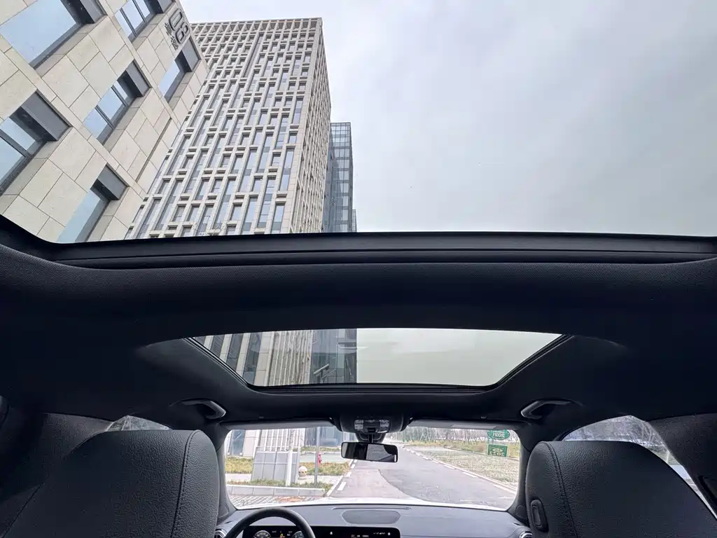 Mercedes-Benz GLB 2020 — фото 12