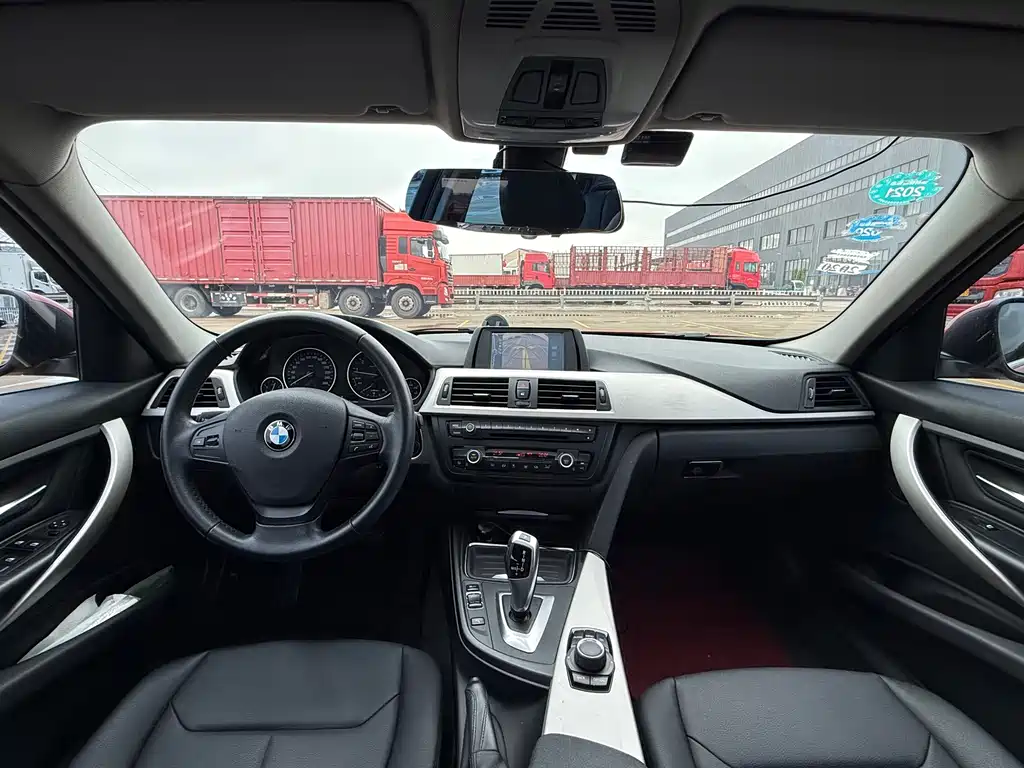 BMW 3 Series 2014 — фото 10