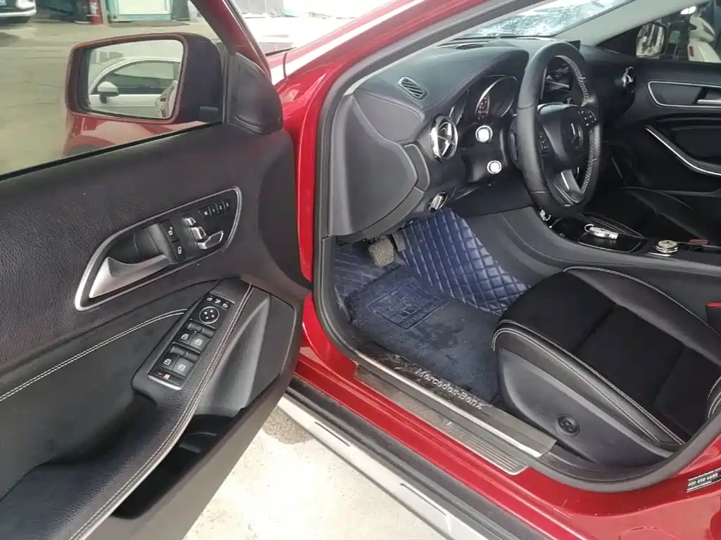 Mercedes-Benz GLA 2019 — фото 16