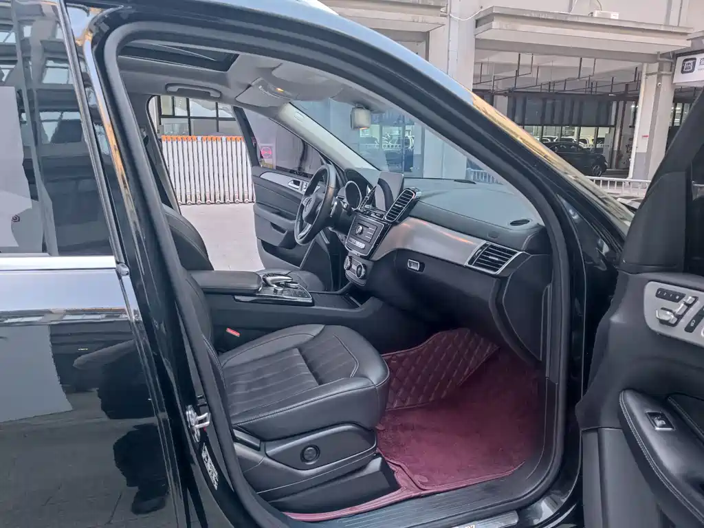 Mercedes-Benz GLS 2019 — фото 11