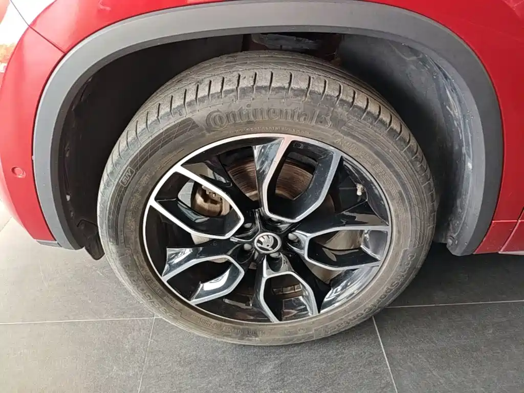 Skoda Kodiak GT 2021 — фото 23
