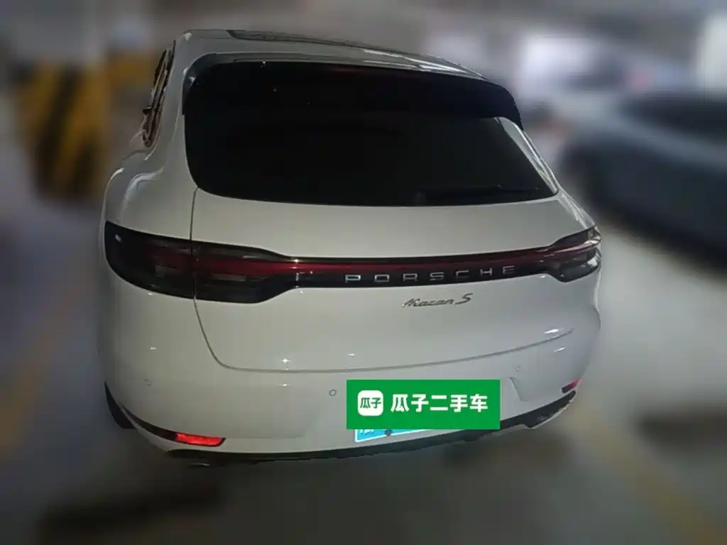 Porsche Macan 2020 — фото 10