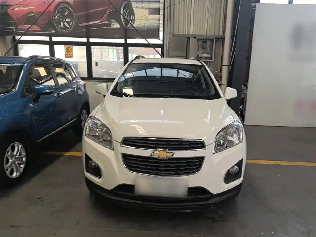 Chevrolet Trax 2015 — фото 3