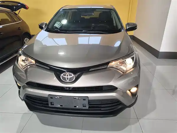 Toyota RAV4 2016