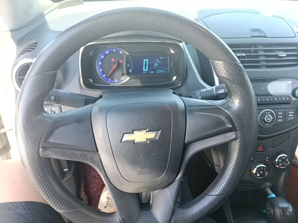 Chevrolet Trax 2014 — фото 11