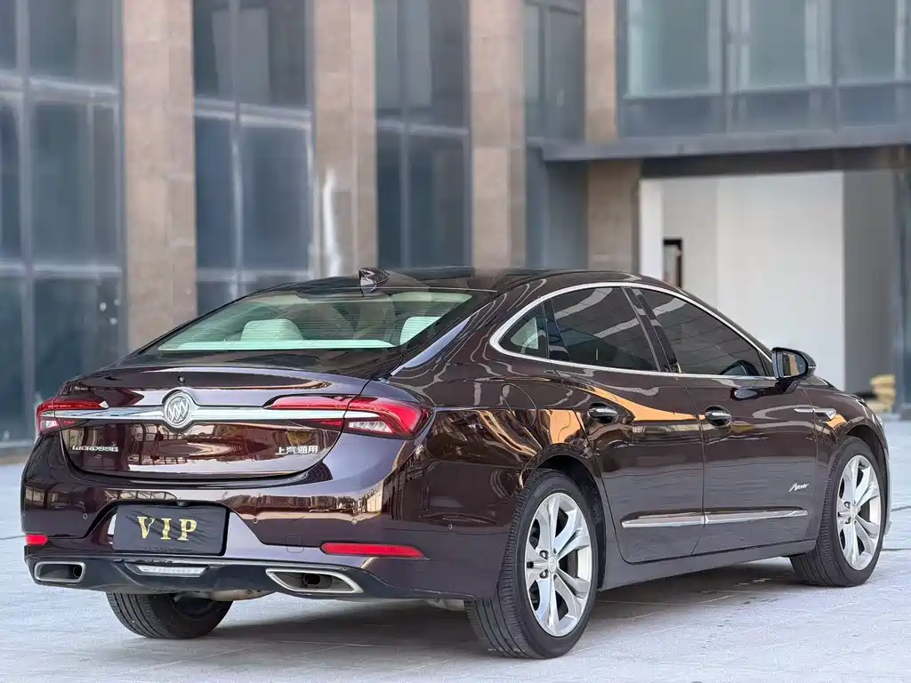 Buick LaCrosse 2020 — фото 9