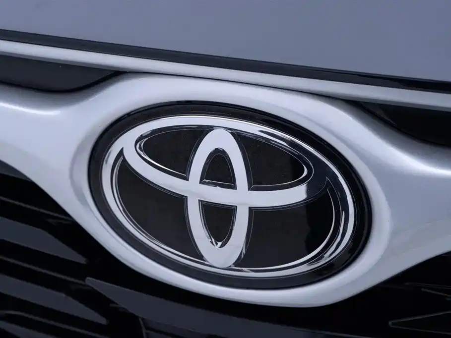 Toyota Highlander 2024 — фото 11