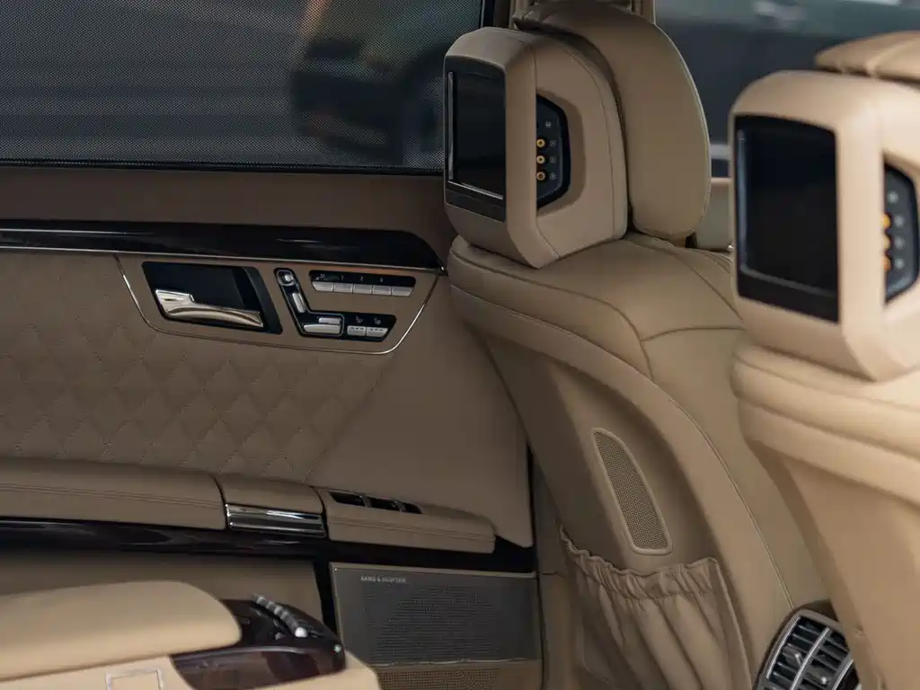 Mercedes-Benz S-Class AMG 2012 — фото 16