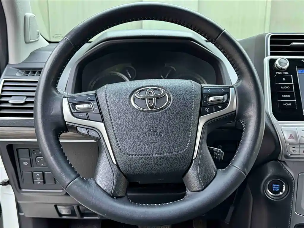 Toyota Prado 2020 — фото 12