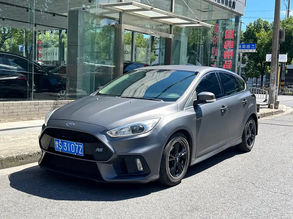 Ford Focus 2016 — фото 1