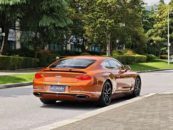 Bentley Continental 2018