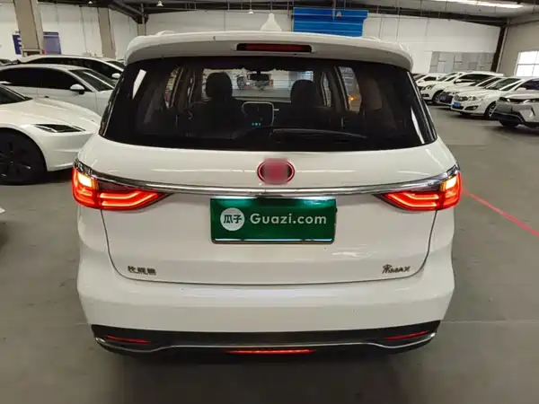BYD Song MAX 2018