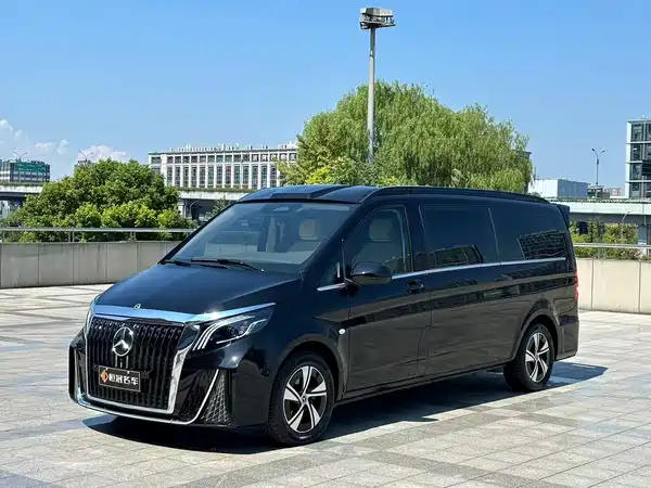 Mercedes-Benz Vito 2024