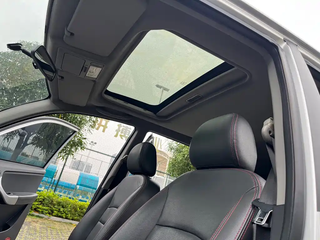 Chery Tiggo 3 2015 — фото 18