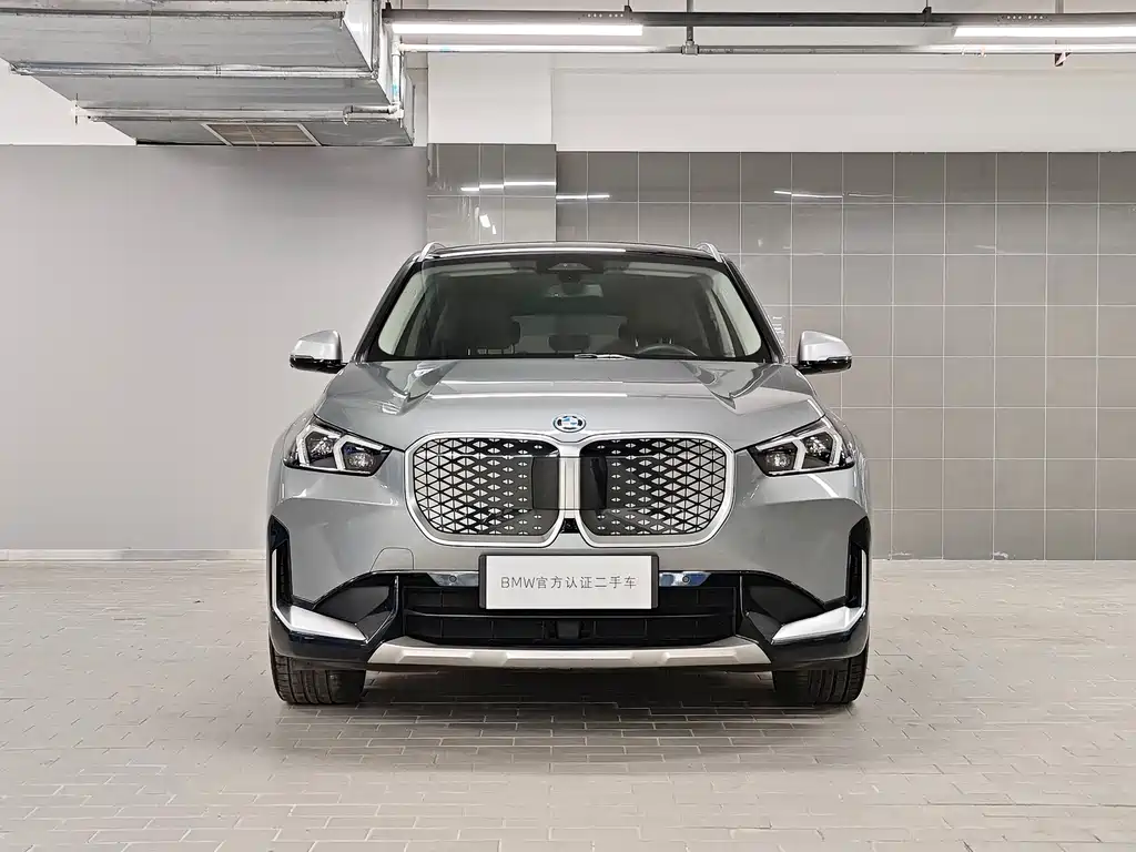 BMW iX1 2024 — фото 2