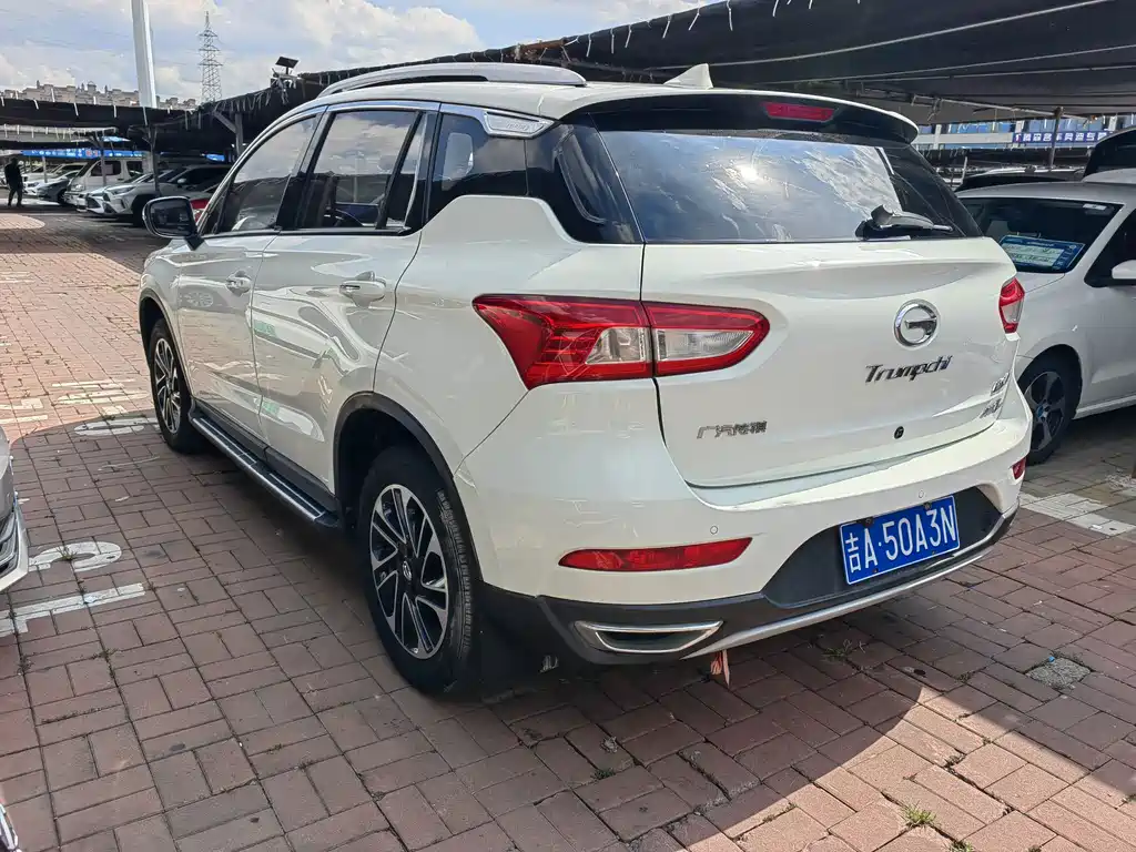 GAC Trumpchi GS4 2018 — фото 4