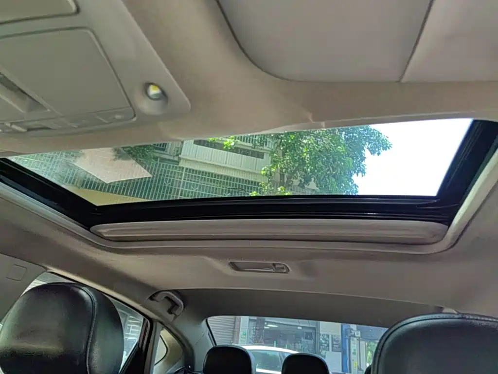 Nissan Sylphy 2019 — фото 18