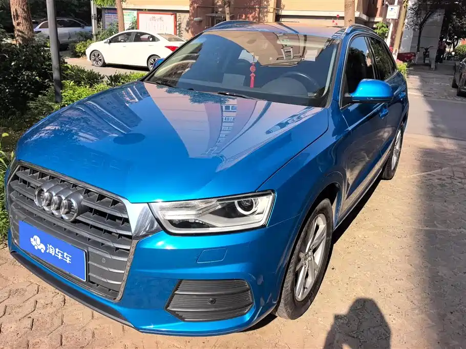 Audi Q3 2017 — фото 1
