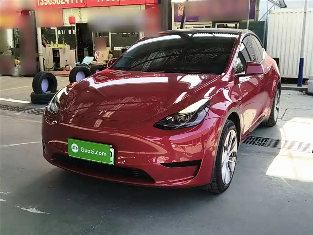 Tesla Model Y 2023 — фото 1