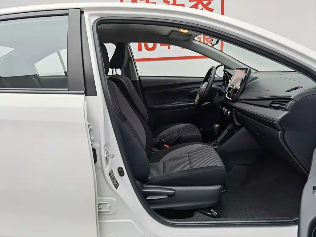 Toyota Vios 2022 — фото 23