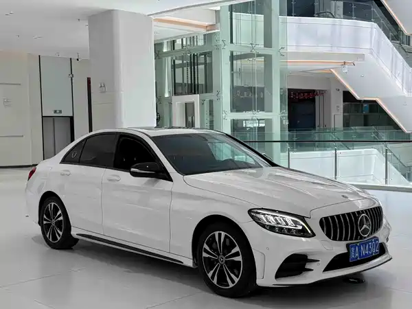 Mercedes-Benz C-Class 2019