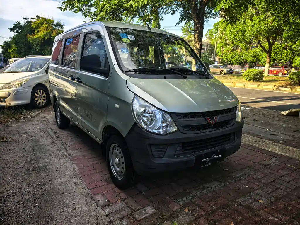 Wuling Zhiguang 2016 — фото 11