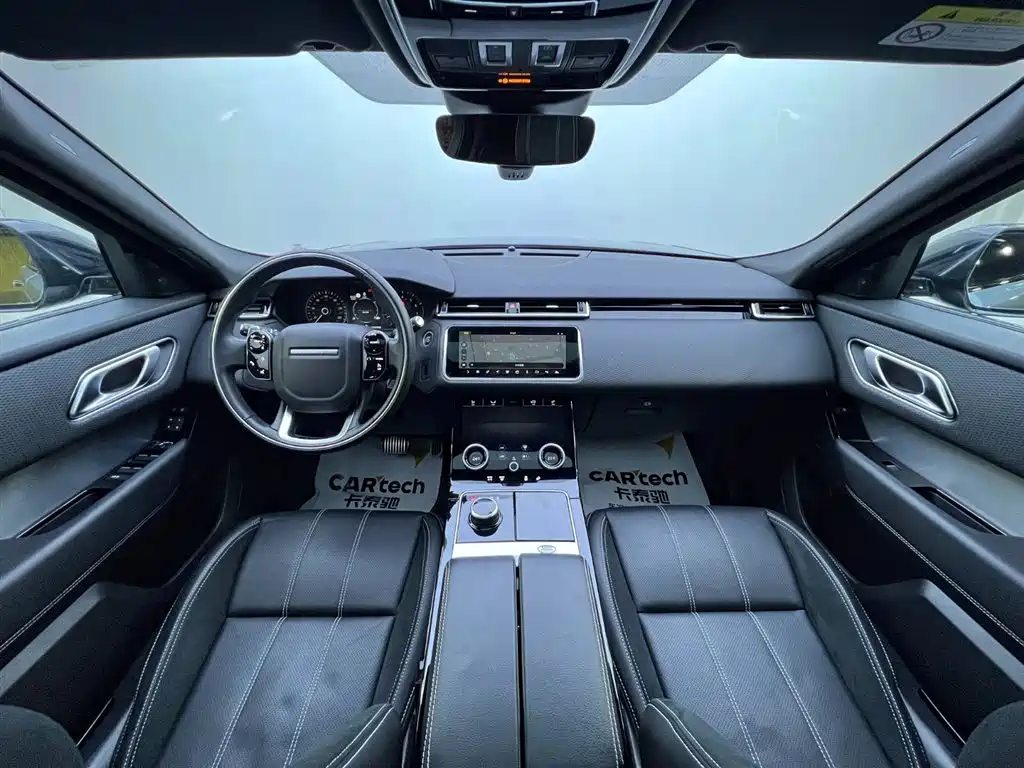 Land Rover Velar 2021 — фото 7