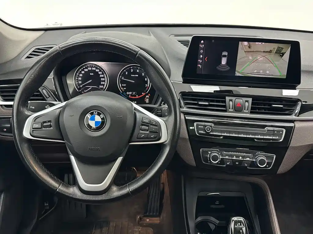 BMW X1 2022 — фото 12