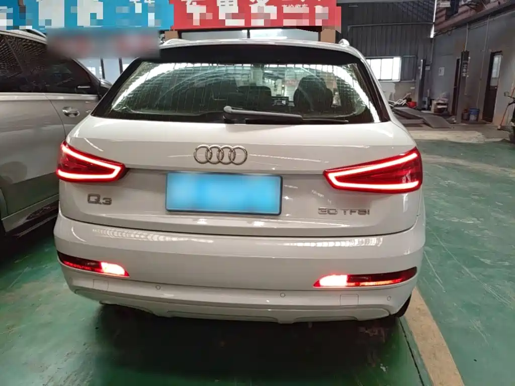 Audi Q3 2015