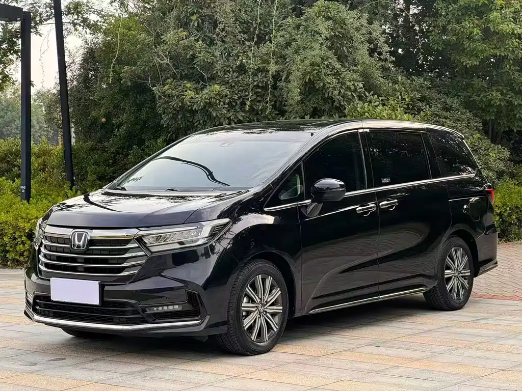 Honda Odyssey 2023 — фото 1
