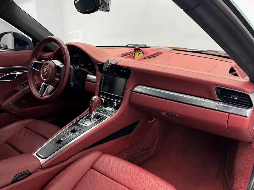 Porsche 911 2014 — фото 12
