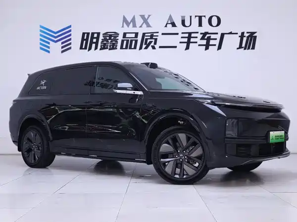 Li Auto L9 2025