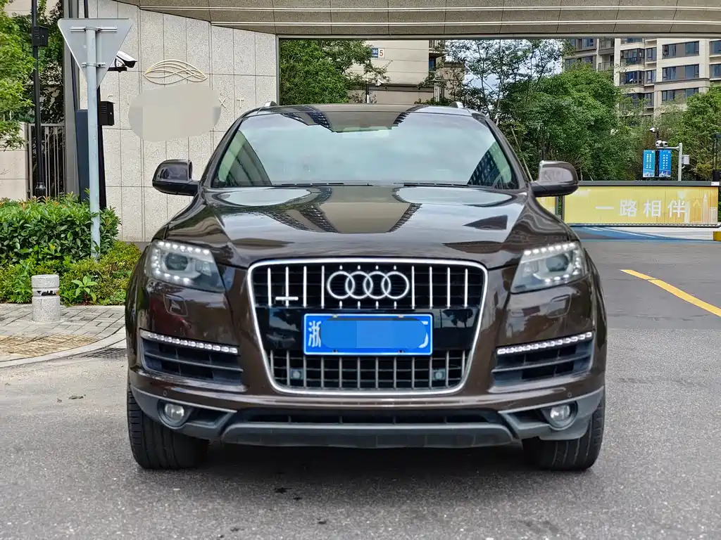 Audi Q7 2014 — фото 2