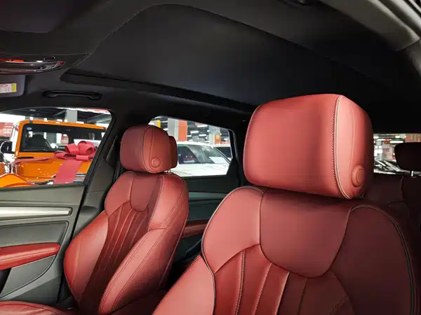 Audi Q5L 2023