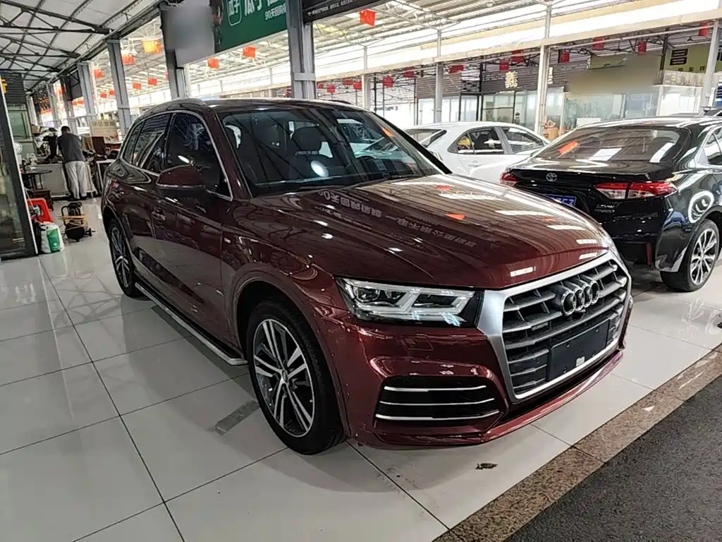 Audi Q5L 2019 — фото 4