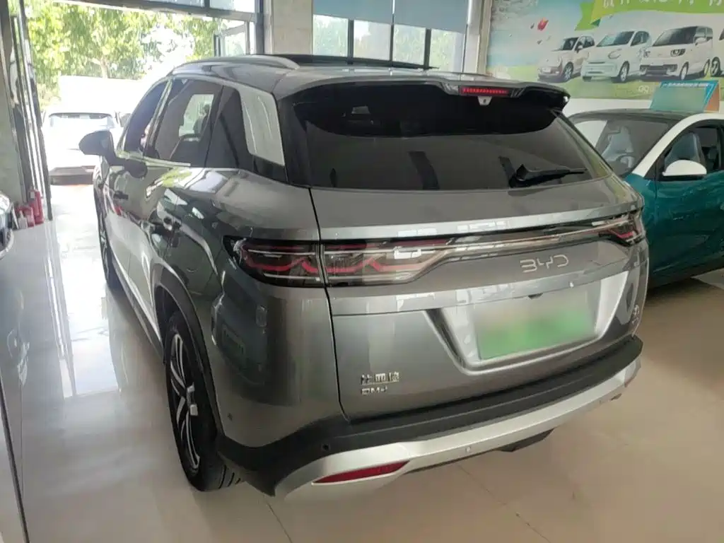 BYD Song L DM-i 2025 — фото 5