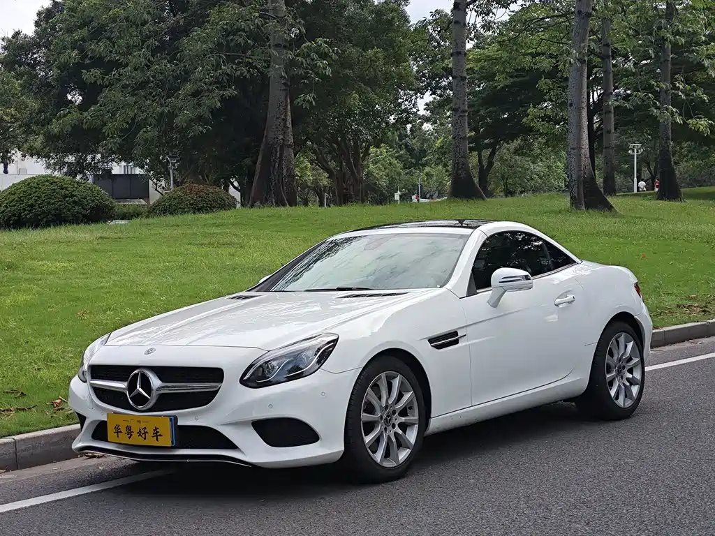 Mercedes-Benz SLC 2017 — фото 23