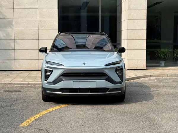 NIO ES6 2020