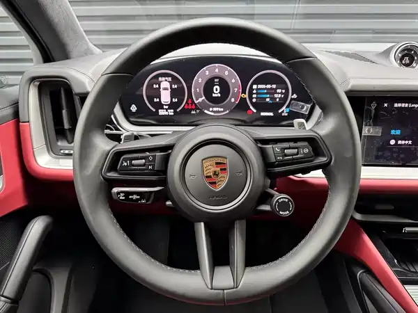 Porsche Cayenne 2024