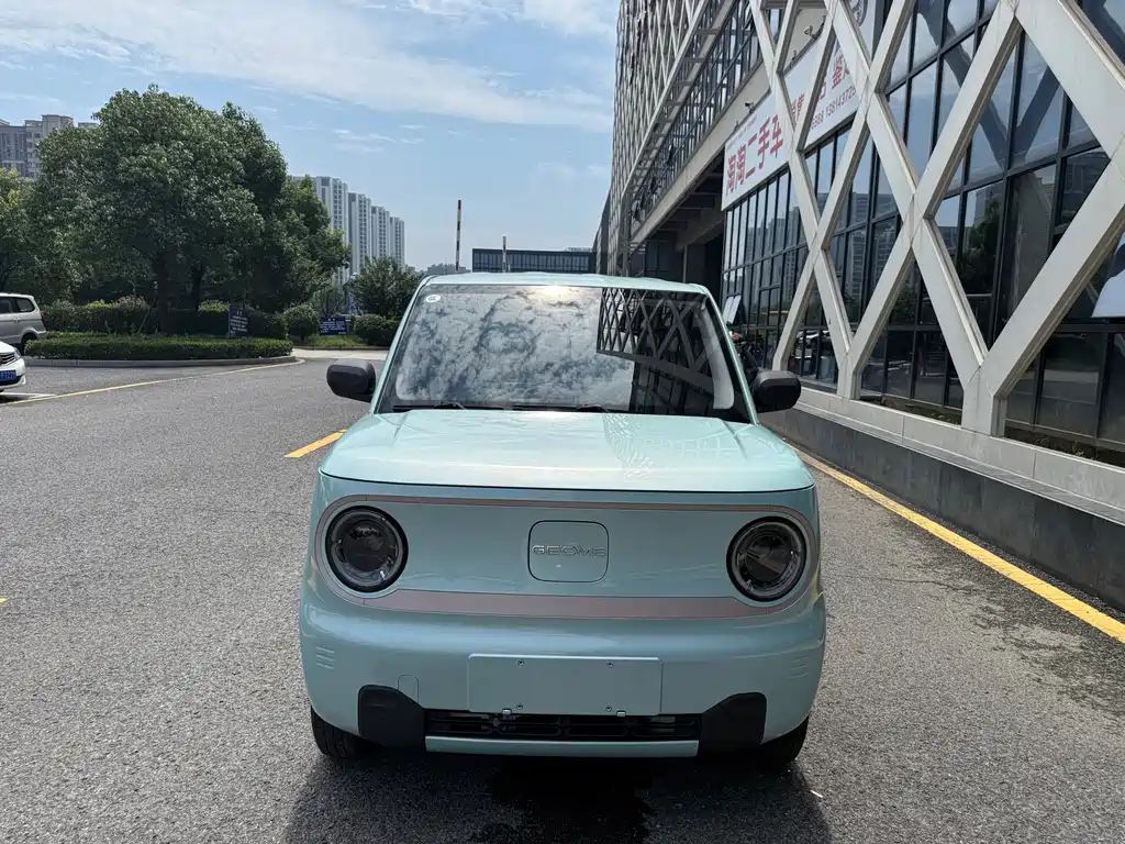 Geely Galaxy Panda 2023