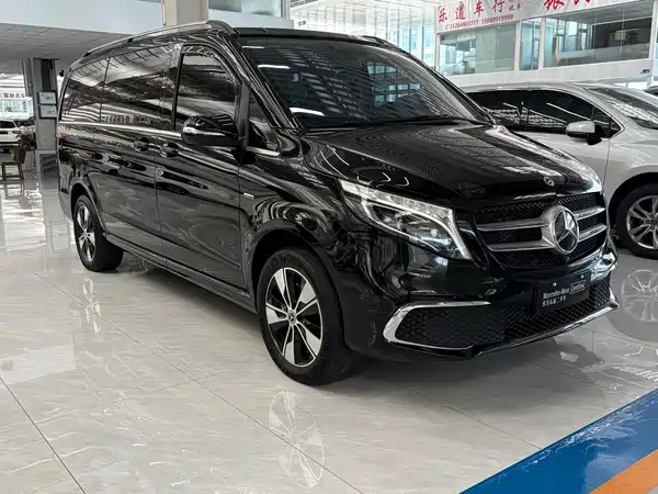 Mercedes-Benz V-Class 2022