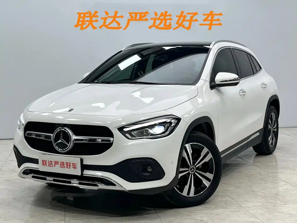 Mercedes-Benz GLA 2021 — фото 1