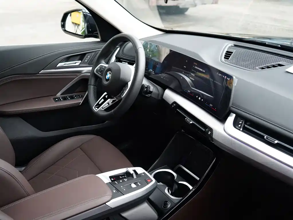 BMW X1 2025 — фото 12