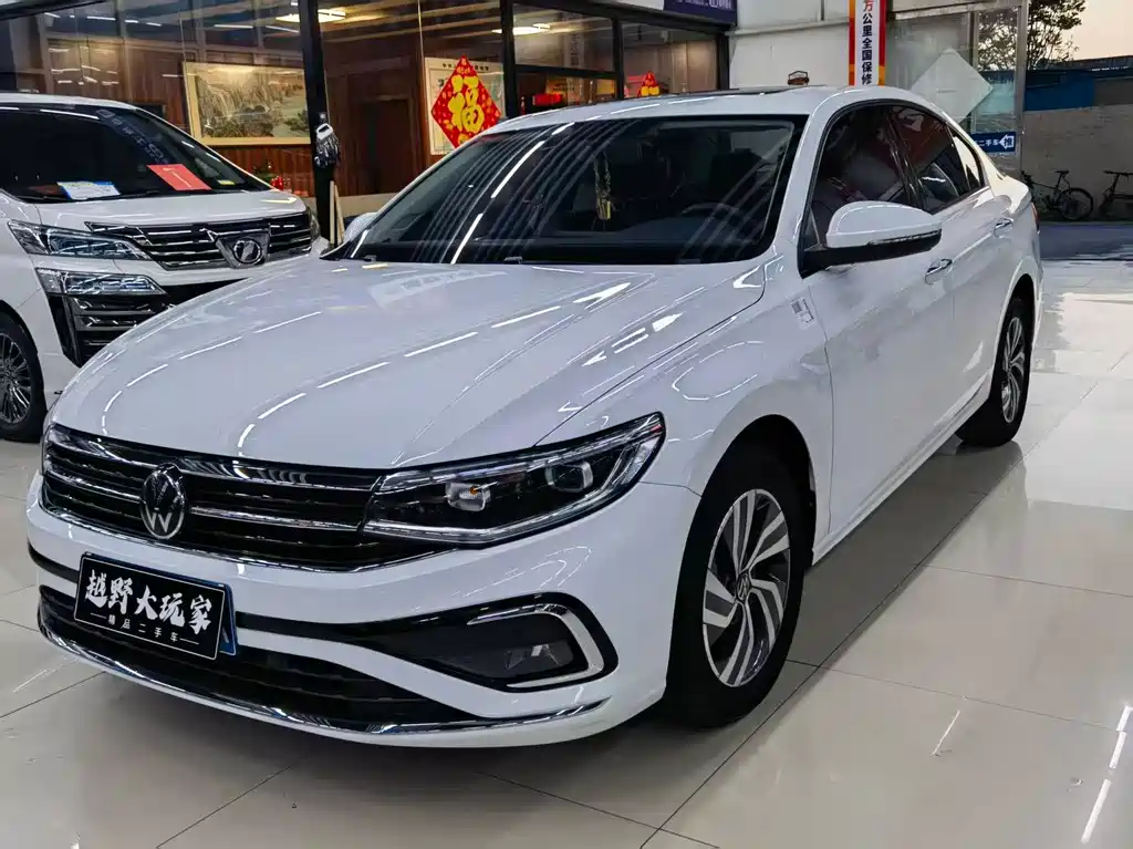 Volkswagen Bora 2024